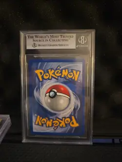 Pokemon 2000 First Edition Gym Heroes Lt. Surge's Fearow BGS 8.5 - Image 3