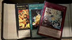 Yugioh 3k+ Collection LOT - 3 Ghost Rares - 1000+ HOLOS - Dragonshield + MORE - Image 4