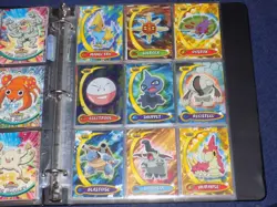 Pokemon VINTAGE Collection 110 TOPPS with some holo pokemon + more - Image 5