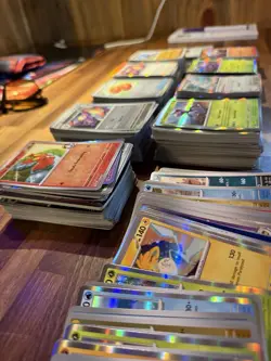 Lot Of Halo/reverse Halo Pokemon Cards 1000 + Some Dupicates Modern Sets - Image 1