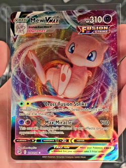 Mew VMAX 114/264 Pokemon Sword & Shield: Fusion Strike Holo - Pokemon TCG - NM - Image 1