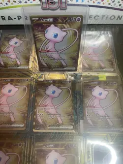 Pokemon TCG Scarlet & Violet 151 Gold Mew UPC Promo Metal Card 205/165 - Image 2