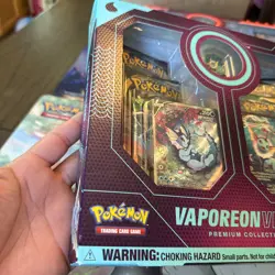 Pokemon Eeveelution Vmax Premium Collection Vaporeon Flareon Jolteon Set of 3 - Image 3