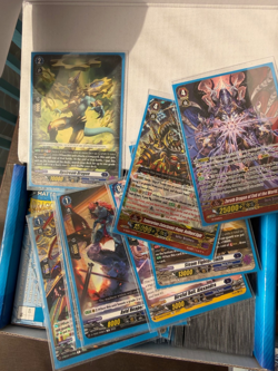 HUGE VANGUARD CARDFIGHT!! TCG CCG Card Game Lot - Image 5