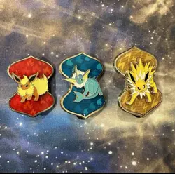 Pokemon Eeveelution VMAX Premium Collection Pin Set Flareon Vaporeon Jolteon - Image 1