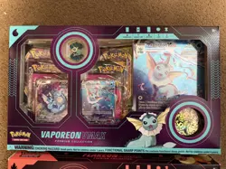 Pokemon Eeveelution Vmax Premium Collection Vaporeon Flareon Jolteon Set of 3 - Image 3