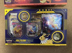 Pokemon Eeveelution Vmax Premium Collection Vaporeon Flareon Jolteon Set of 3 - Image 4