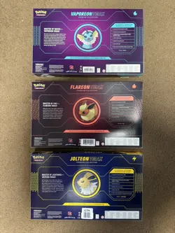 Pokemon Eeveelution Vmax Premium Collection Vaporeon Flareon Jolteon Set of 3 - Image 5