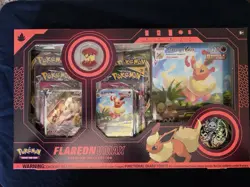 Pokemon Eeveelution Vmax Premium Collection Vaporeon Flareon Jolteon Set of 3 - Image 4