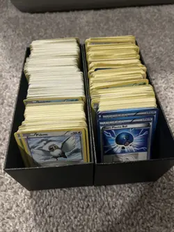 Mid Era Pokemon Card Bulk Lot 800 Cards - Image 2