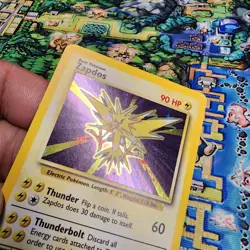 Zapdos Holo 16/102 Base Set Unlimited Pokemon Card LP+ No Holo Scratches - Image 2