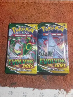 Nintendo Pokemon TCG Sword & Shield Evolving Skies Booster Pack Of 2 - Image 2
