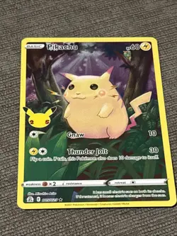 Pikachu ⭐ 005/025 Holo Rare Celebrations 2021 Pokemon NM - Image 1