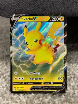Pikachu V Pokemon SWSH08: Fusion Strike 086/264 NM - Image 1