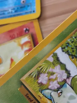 Pokemon Base Set 2 Starters cards lot - Bulbasaur Charmander Squirtle Pikachu - Image 3