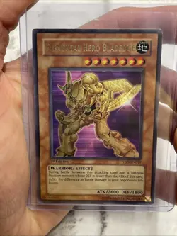 Yu-Gi-Oh! Elemental Hero Bladedge YSD-EN019 1st Edition Ultra Rare MP/LP Card - Image 2