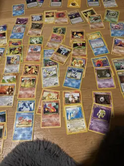 Pokemon Assorted Lot of 75 Cards. - Image 3