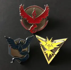3 X Pokemon Pin Badge Mystic Valour Instinct GO Moltres Zapdos Articuno 2021 - Image 1
