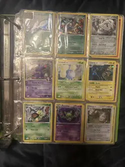 Random Pokemon Card Lot Of 40 Cards Holos, Reverse Holo, Commons And Uncommons. - Image 5