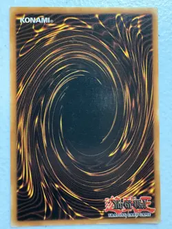 YUGIOH Wall of Revealing Light AST-050 2004 LP / NM - Image 2