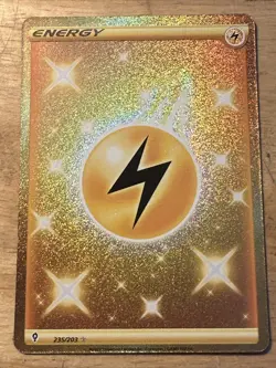 Lightning Energy - 235/203 - Gold Secret Rare - Evolving Skies NM/M Pokemon Card - Image 1