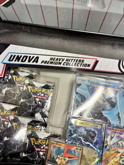 Pokemon TCG Black Bolt White Flare Unova Heavy Hitters Premium Collection - Image 5