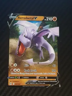 Pokemon TCG Aerodactyl V Sword & Shield - Lost Origin 092/196 Holo Ultra Rare - Image 1