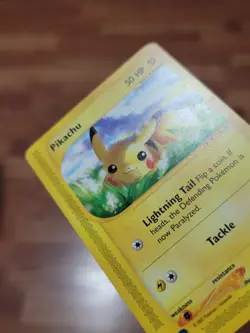 MP Pikachu 124/165 Expedition Base Set Pokemon - Image 4
