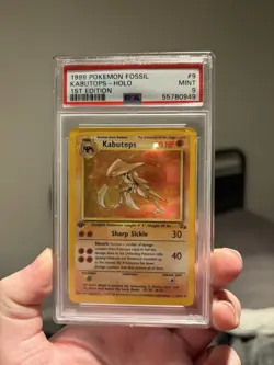 1999 POKEMON FOSSIL 1ST EDITION #9 KABUTOPS-HOLO PSA 9 - Image 2
