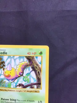 Pokemon Cards: Base Set Shadowless Common: Weedle 69/102 - Image 3
