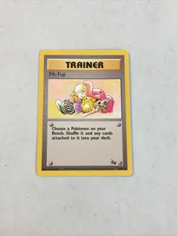 Pokemon TCG 1999 WOTC Fossil Set Trading Card -- Trainer Mr. Fuji 58/62 - Image 1