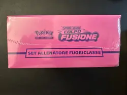 Pokemon ETB COLPO FUSIONE Set Allenatore Fuoriclasse ITA NUOVO E SIGILLATO - Image 5