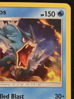 Pokemon TCG: Sun & Moon Team Up - Gyarados (30/181) Holo Rare LP - Image 3
