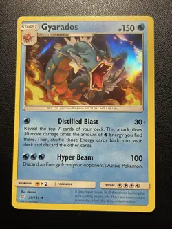 Pokemon TCG Gyarados 30/181 Holo Rare Sun Moon Team Up LP/NM - Image 1