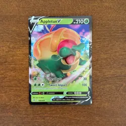 Appletun V NM 026/264 Swsh08: Fusion Strike Holo 2021 Pokemon Card - Image 1