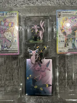 Pokemon TCG: Prismatic Figure Collection Promo Cards, Figure, Pin & Sleeves - Image 5