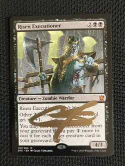 Risen Executioner (Dragons of Tarkir) SIGNED by the artist Craig Spearing - Image 1