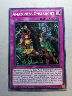 Amazoness Onslaught - LDS1-EN025 - Common - 1st Edition - Yugioh - Image 1