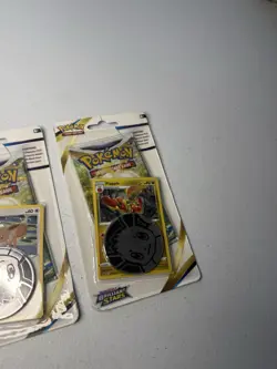 Pokemon Brilliant Stars Checklane Blister Pack - Eevee or Flapple Pack Of 3 Lot - Image 4