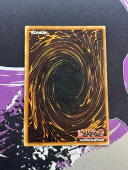 Yugioh Dark Magician SDY-006 Ultra Rare Unlimited MP - Image 2