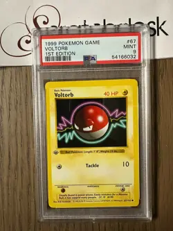 PSA 9 - Pokemon VOLTORB - 1st EDITION Shadowless Base Set - 67/102 - Image 1