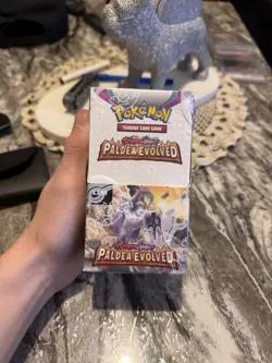 Pokemon TCG Scarlet & Violet Paldea Evolved Half Booster Box 18 Packs (sealed) - Image 1