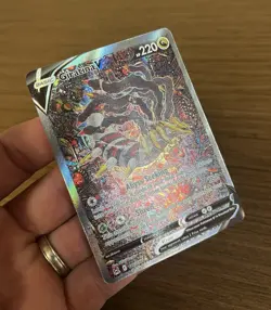 Pokemon TCG Giratina V 186/196 2022 Lost Origin Alt Full Art NM/Mint Condition - Image 2