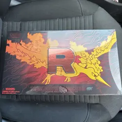 Pokemon Team Rocket's Moltres ex Ultra Premium Collection UPC - packaging tear - Image 1