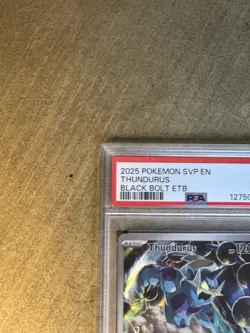 2025 POKEMON SVP EN THUNDURUS BLACK BOLT ETB #209 💎 PSA 9 - Image 3