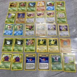 Pokemon TCG Jungle Card Lot With Venomoth Foil 1st Edition Card - Image 1
