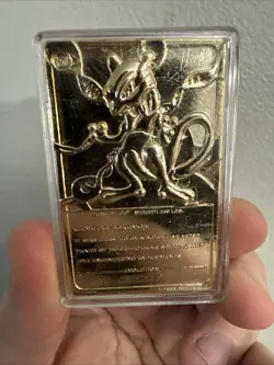 RARE 1999 23 Karat Gold-Plated Mewtwo Pokemon Trading Card - Image 2