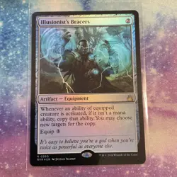 Illusionist's Bracers (FOIL) x1 - MTG Ravnica Remastered RVR #260 - Image 1