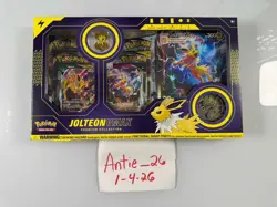 PokemonEeveelution Vmax Premium Collection Box Set Vaporeon Jolteon Flareon! 3 - Image 3