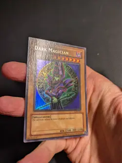 Yugioh Dark Magician LOB-005 Ultra Rare WAVY! - Image 4